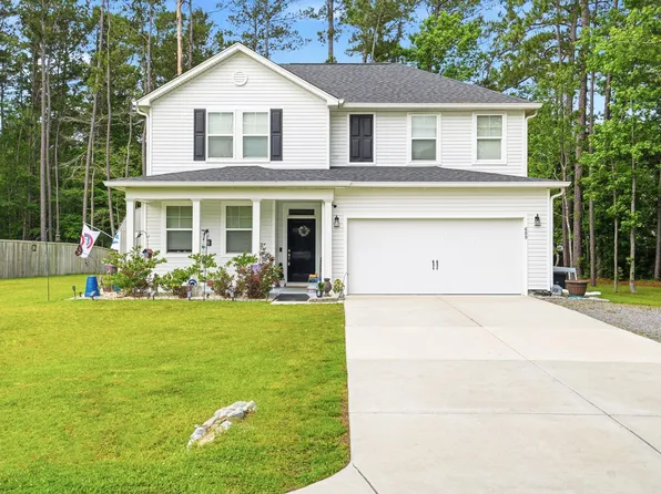 689 W Butternut Rd, Summerville, SC 29483