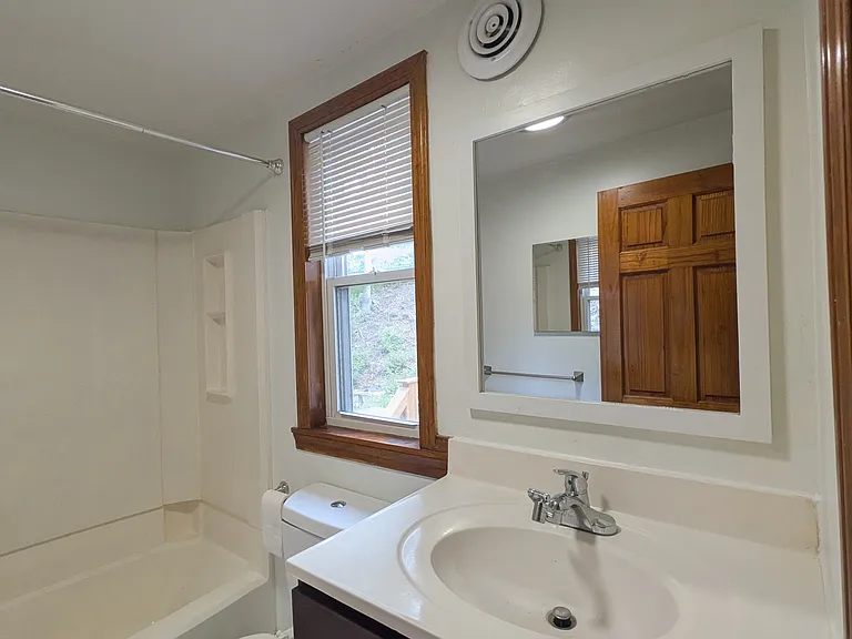 1291 Main St #1 — Photo 22