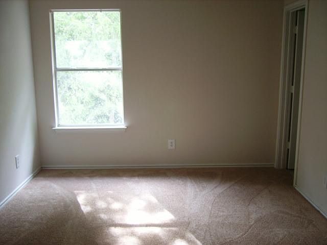 2nd image of 6702 Cannonleague Dr