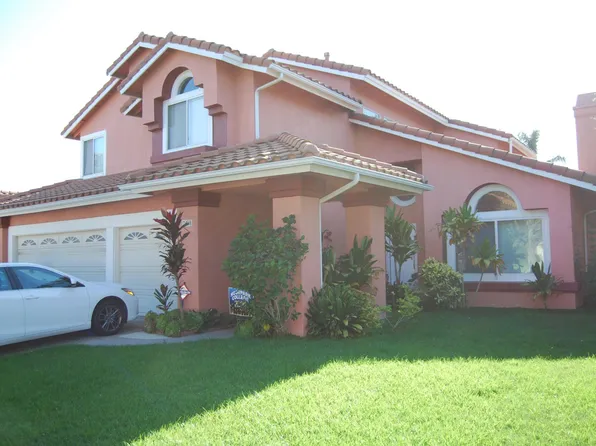 2403 Grapevine Dr, Oxnard, CA 93036