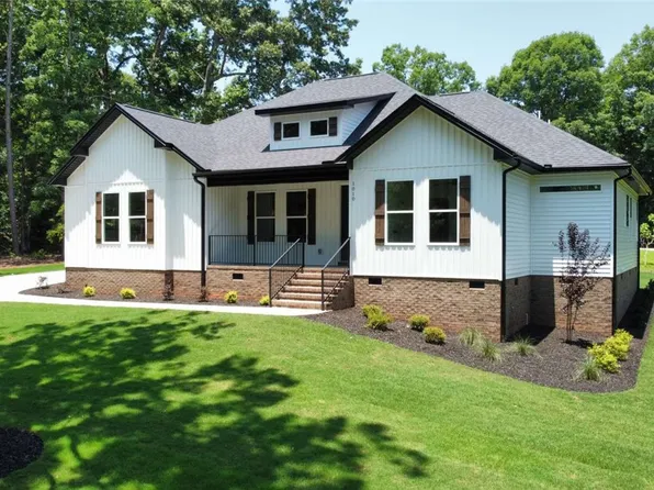 1010 Pintail Rd, Anderson, SC 29626