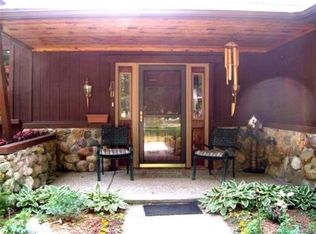 973 Overland Trl, Wisconsin Dells, WI 53965