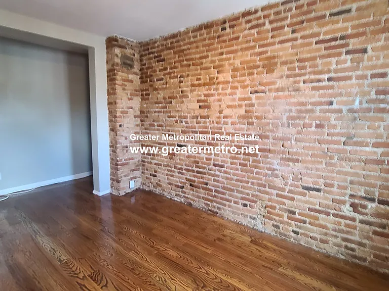4 Michelangelo St #10 — Photo 9