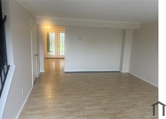 2nd image of 6433 Grafton Garth Ct