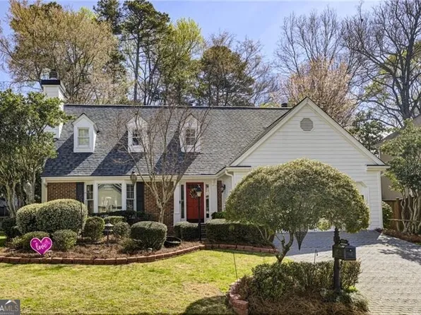 1059 Della St SE, Marietta, GA 30067