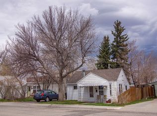 834 Cliff St, Lander, WY 82520