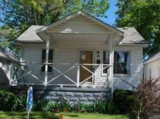 38 W Evelyn Ave, Hazel Park, MI 48030