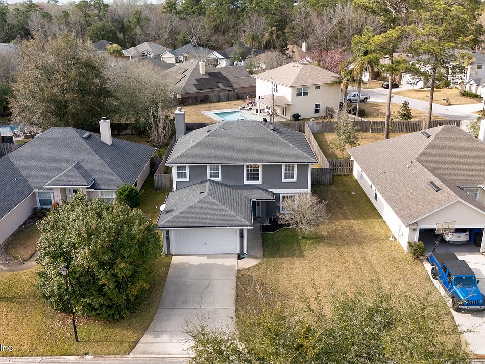 1st image of 1405 W CHINABERRY Court