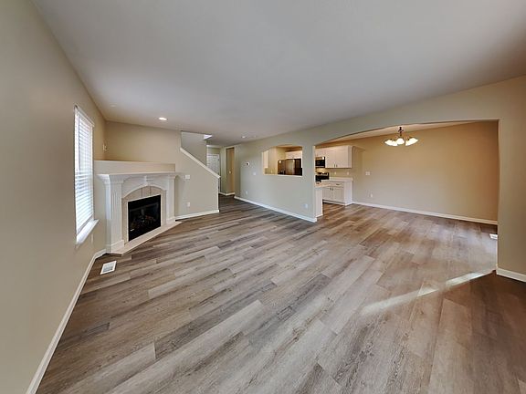 4th image of 19624 76th Avenue Ct E