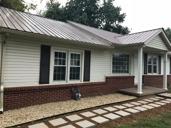 2214 Olympia Ave, Paducah, KY 42003