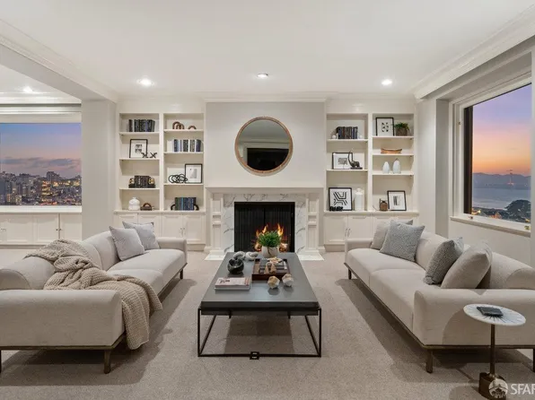 1090 Chestnut St #4, San Francisco, CA 94109