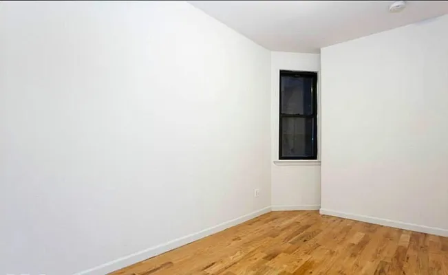 Rented by Bold New York | media 18