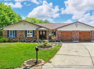 9 Spring Ct, Saint Peters, MO 63376