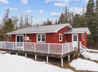 2714 Primrose Rd, Saint George's Parish, PE C0A 1G0