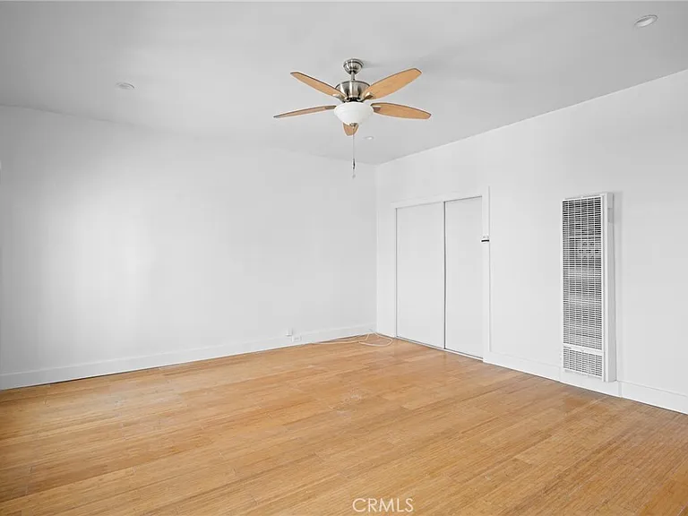 131 S Jackson St #301 — Photo 5