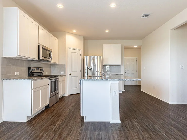 11219 Pomona Park Dr — Photo 8