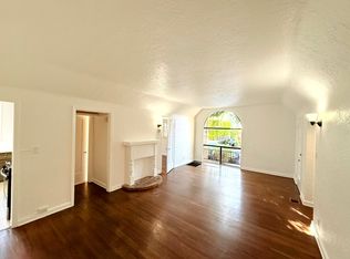 7733 Hampton Ave APT 4, West Hollywood, CA 90046