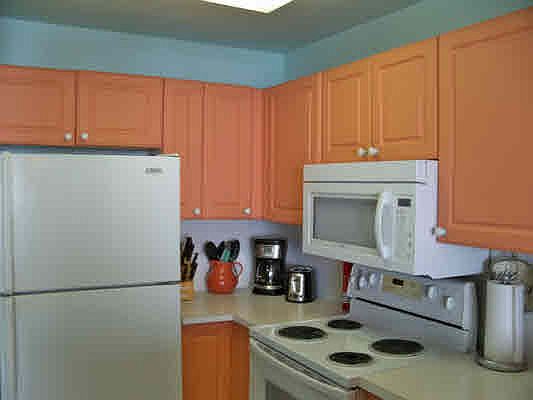 3rd image of 75-5782 Kuakini Hwy APT 702