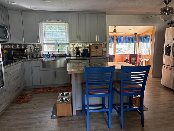 3rd image of 103 Grammar Street