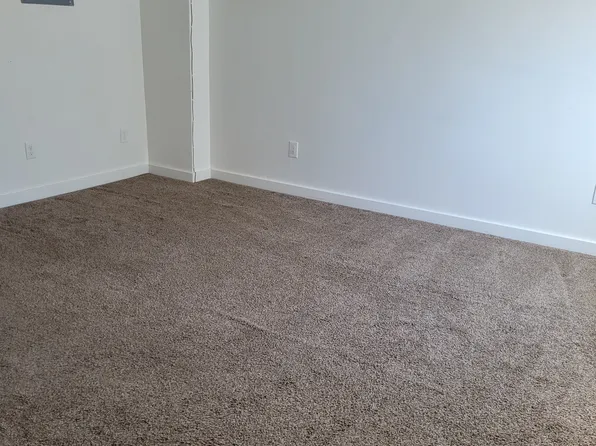 138 N Holmes Ave APT 4, Shelley, ID 83274