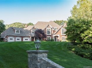 48 Minna Ct, Cheshire, CT 06410