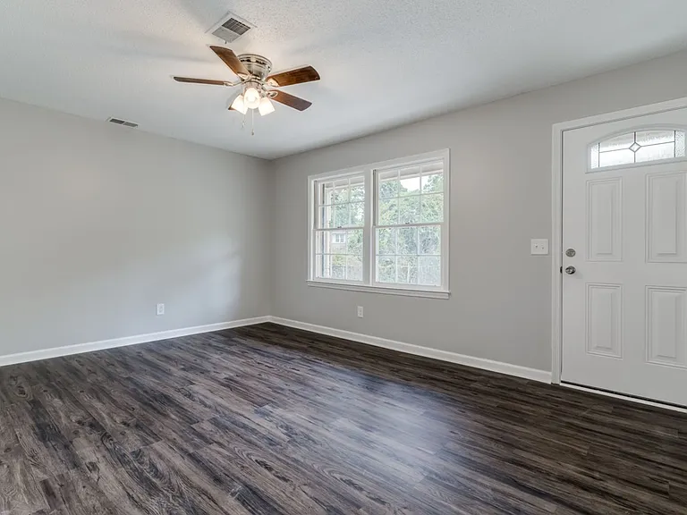 500 Todd Branch Dr — Photo 7