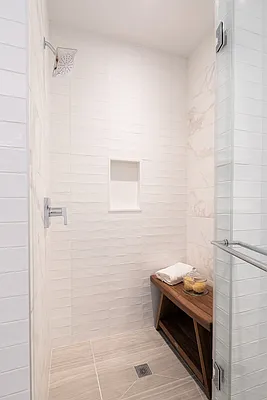 Rented by Compass | media 7