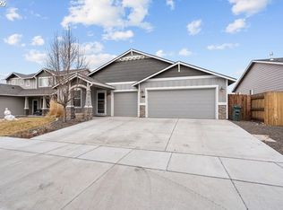 1461 E Hurlburt Ave, Hermiston, OR 97838