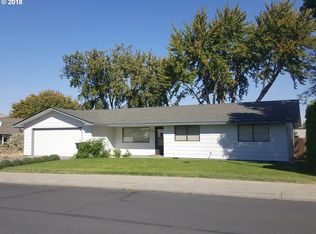 690 W Division Ave, Hermiston, OR 97838