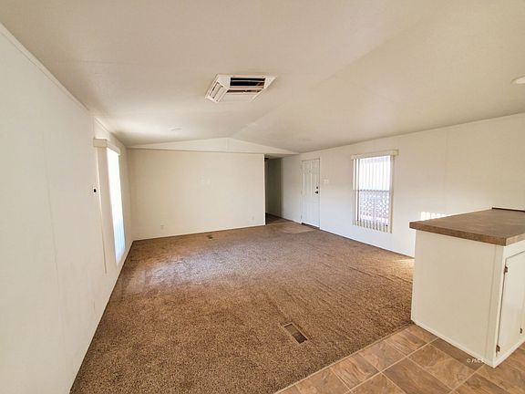 3rd image of 14 Marble Rd