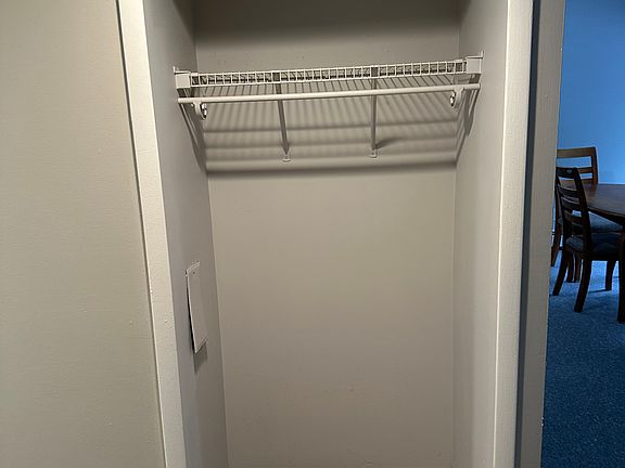 3rd image of 815 S State St APT 6