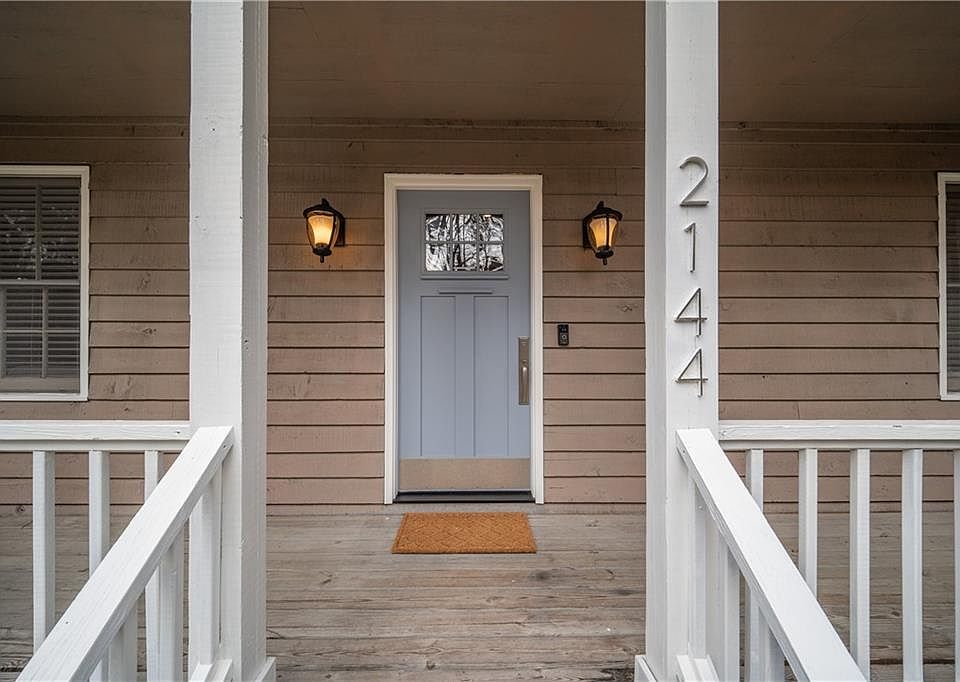 1st image of 2144 Ridgewood Ct