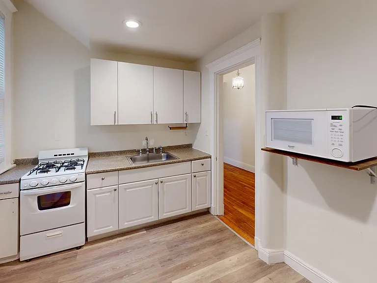 28 Sidlaw Rd #2 — Photo 7