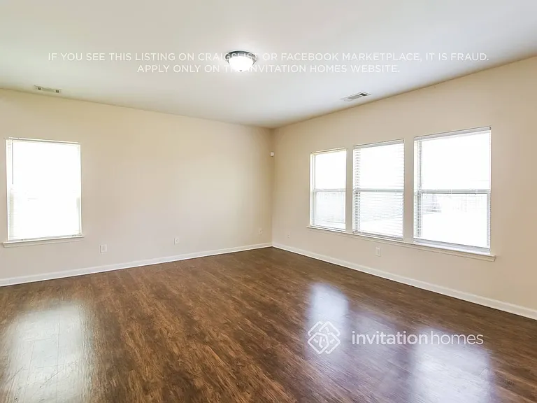 4291 Henry Ridge Ct — Photo 6