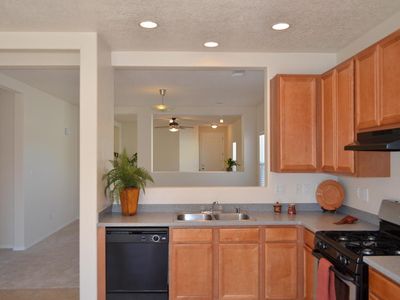 10734 Gentry Ln SW, Albuquerque, NM, 87121