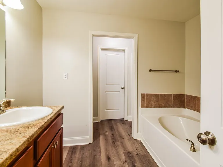 3257 E Hartland Dr — Photo 11