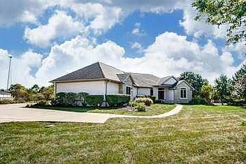 1st image of 8815 Surrey Ln