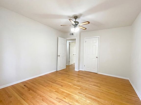 4th image of 1008 Vesper Ln