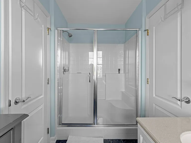 17 Dumar Dr — Photo 16
