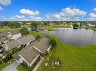 2536 Bedford Mews Dr, Wellington, FL 33414