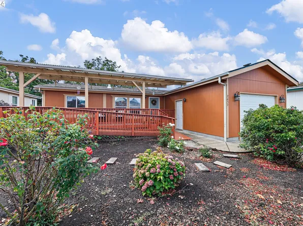 2657 Maia Loop, Springfield, OR 97477