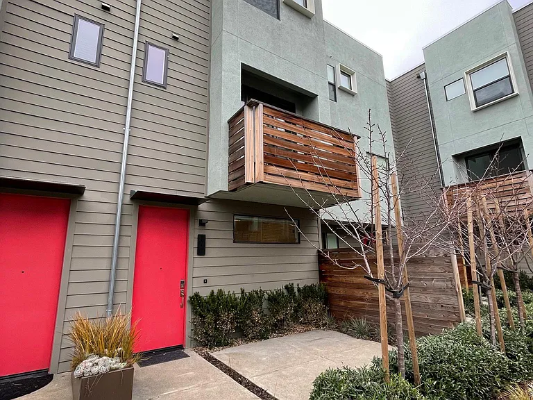 1530 Prescott St — Photo 17