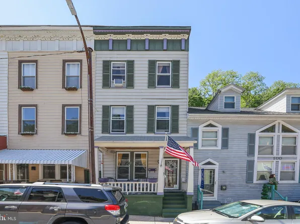 104 W Broadway, Jim Thorpe, PA 18229