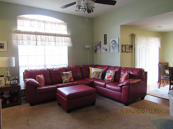 5th image of 1297 Stratford Ct