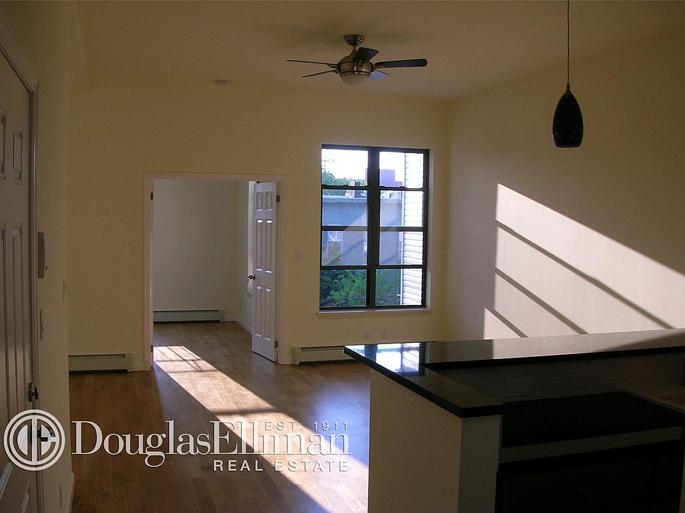 1st image of 220 N Henry St #3