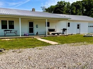12985 N Jasper St, Oblong, IL 62449