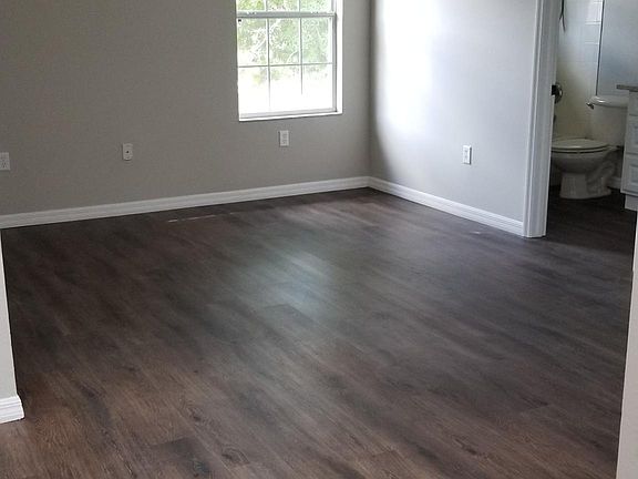 2nd image of 13323 Daniels Landing Cir