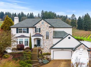 292 NW Carmel Cir, Dundee, OR 97115