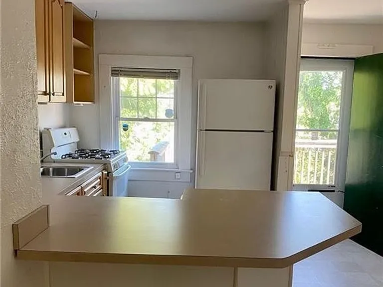 614 Dune St #3 — Photo 7