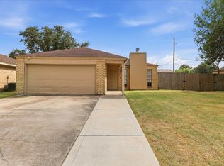 2404 Monica St, Beaumont, TX 77707